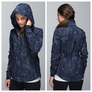 Lululemon Spring Forward Jacket Kanoko Twist Inkwell  Ghost / Inkwell Size 4